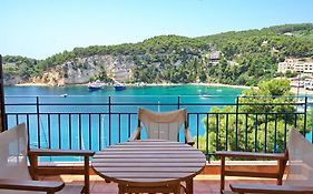 Kavos Hotel